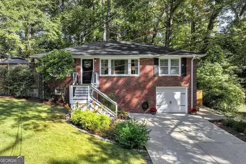 2735 Stonecreek Rd SE, Smyrna, GA 30080