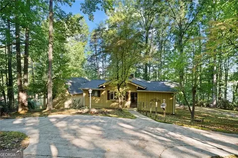 3185 Madera Way, Gainesville, GA 30506