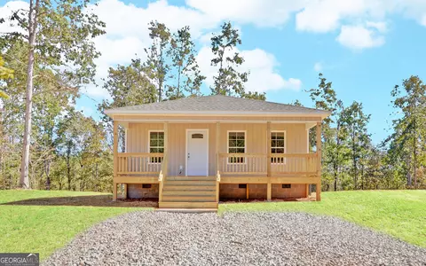 2104 Tower Rd, Martin, GA 30557