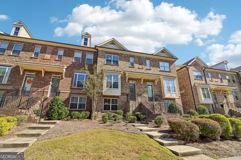 120 Laurel Crest Aly, Johns Creek, GA 30024