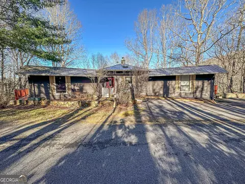 109 Cedar Ln, Sky Valley, GA 30537
