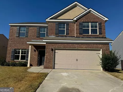 2676 Calvary Dr, Hampton, GA 30228