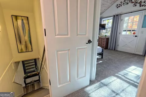 Entry Way - 252 Thunderhead Ln, Dillard, GA 30537 photo 4 of 5
