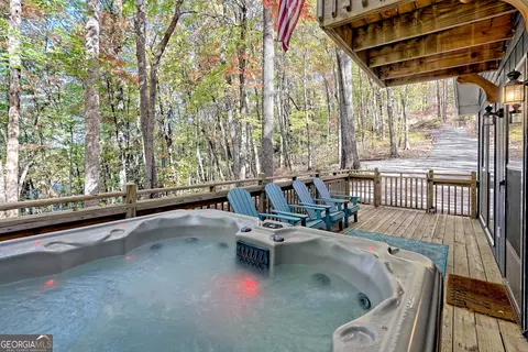 Exterior - 252 Thunderhead Ln, Dillard, GA 30537 photo 3 of 26