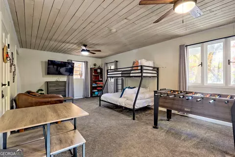Bedroom - 252 Thunderhead Ln, Dillard, GA 30537 photo 14 of 14