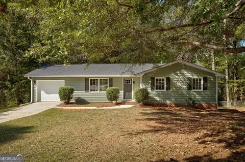 1686 Harvest Dr, Lawrenceville, GA 30043