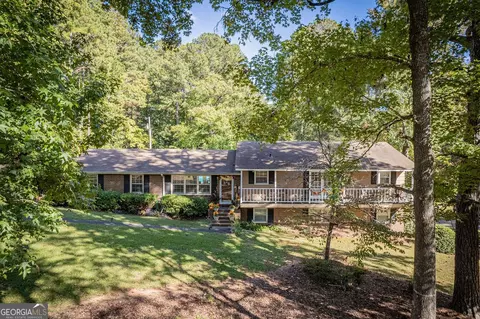 512 Whitaker Rd, Lagrange, GA 30240 photo 4