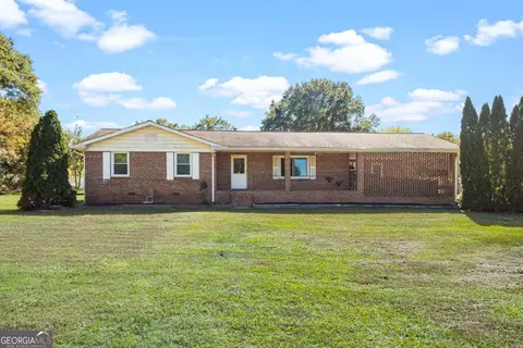 57 Hall Cir, Newnan, GA 30263