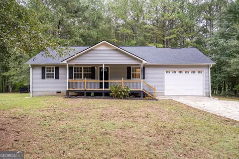 589 Welcome To Arnco Rd, Newnan, GA 30263