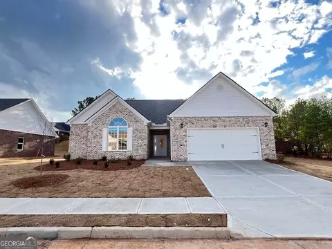 827 Crossroads Ct, Social Circle, GA 30025