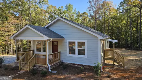 309 Cherokee Trl, Forsyth, GA 31029