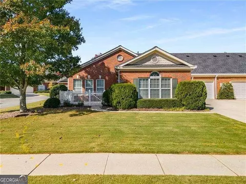 603 Sawnee Corners Dr, Cumming, GA 30040