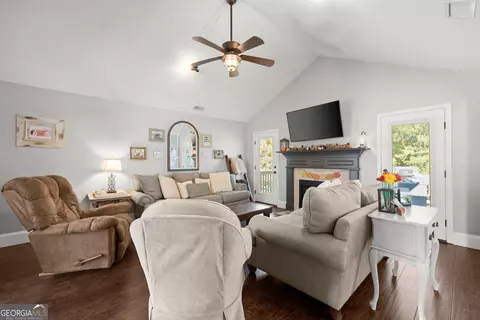 458 Sam Brown Blvd, Commerce, GA 30529 photo 8
