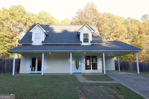 78 Cook St, Tallapoosa, GA 30176