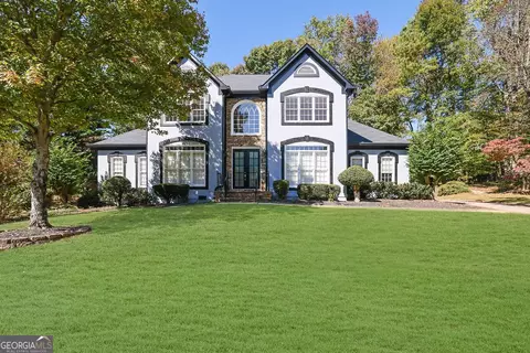 2482 Woodcrest Ct, Lawrenceville, GA 30043