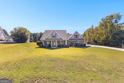 34 Meadows Dr, Senoia, GA 30276