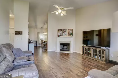 3208 Millgate Ct, Buford, GA 30519 photo 3