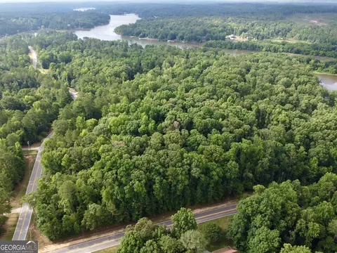 560 S River Dr, Covington, GA 30014 photo 2