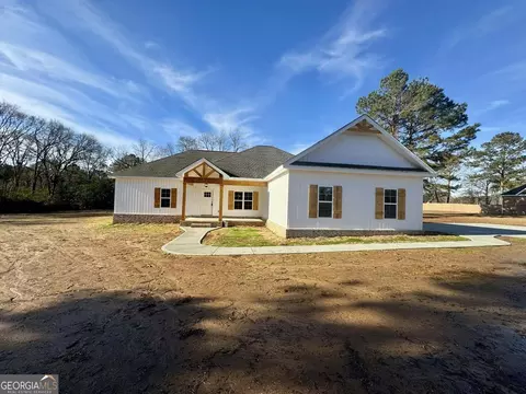 230 B Meadows Rd, Dublin, GA 31021