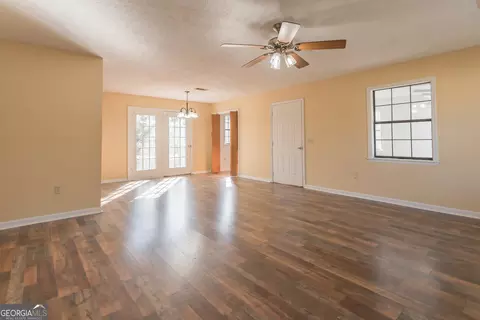 105 Shell Ln, Sylvania, GA 30467 photo 4