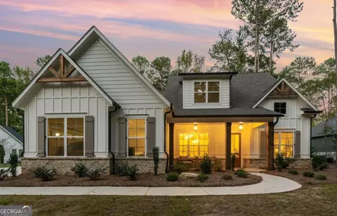 1160 Lake Dr, Greensboro, GA 30642