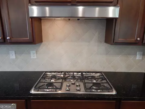 Kitchen - 3328 Twinrose Pl, Milton, GA 30004 photo 6 of 10