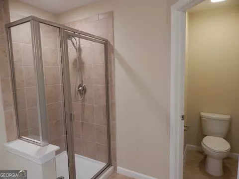 Bath - 3328 Twinrose Pl, Milton, GA 30004 photo 4 of 5