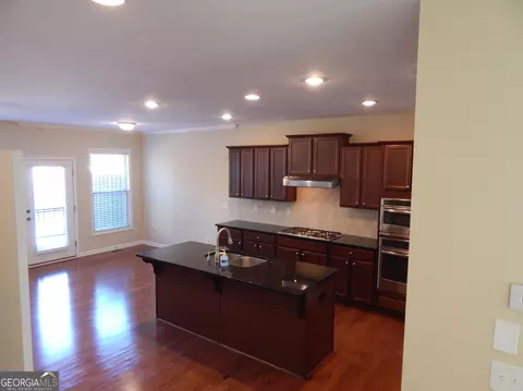 Kitchen - 3328 Twinrose Pl, Milton, GA 30004 photo 10 of 10