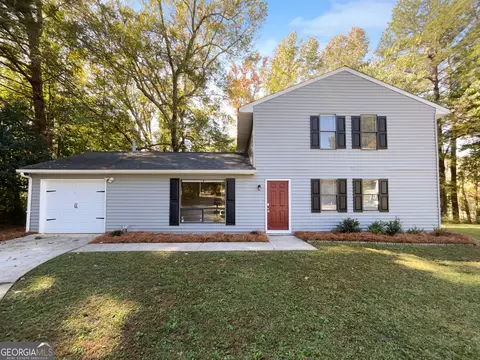 125 Cainwood Ct W, College Park, GA 30349