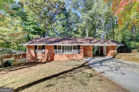 2676 Homeland Dr, Doraville, GA 30360