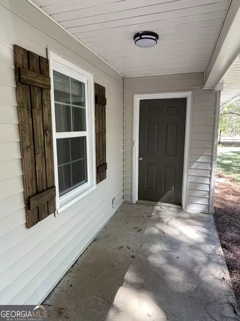 186 Robert Taylor Rd, Lagrange, GA 30240 photo 2