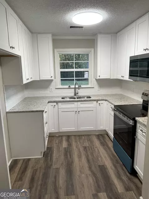 186 Robert Taylor Rd, Lagrange, GA 30240 photo 5