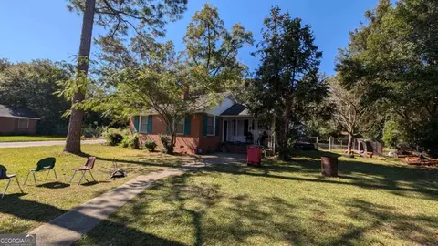 3897 Tela Pl, Macon, GA 31206