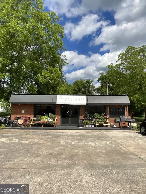 109 Depot St, Washington, GA 30673