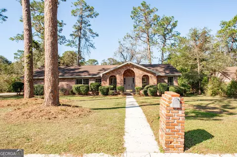 1617 Booth St, Waycross, GA 31501