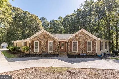 505 Christa Ln SE, Conyers, GA 30094