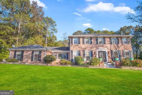 4236 Kings Troop Rd, Stone Mountain, GA 30083
