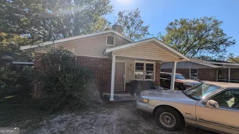 646 Straight St, Macon, GA 31204