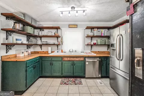 143 Crawley Rd, Williamson, GA 30292 photo 8
