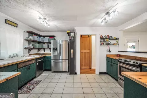 143 Crawley Rd, Williamson, GA 30292 photo 11