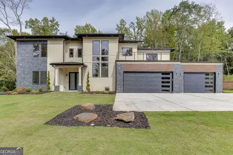 120 Mcneal Trace Dr, Hoschton, GA 30548