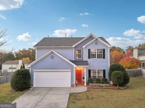 2928 Belfaire Lake Dr, Dacula, GA 30019