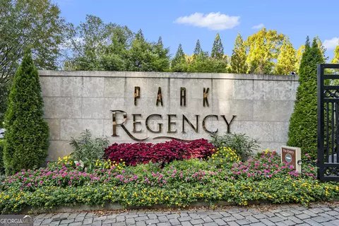 700 Park Regency Pl NE #706, Atlanta, GA 30326