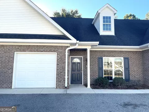 8100 Burkhalter Rd #505, Statesboro, GA 30461