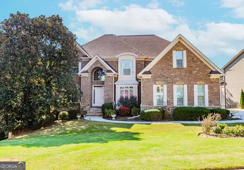 9010 Maple Run Trl, Gainesville, GA 30506