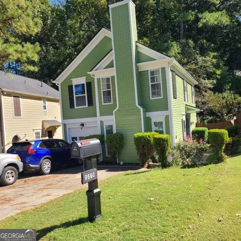 6560 E Windsor Ln, Norcross, GA 30093