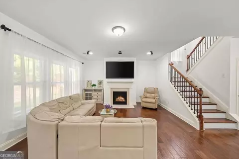 Living - 11334 Gates Ter, Duluth, GA 30097 photo 2 of 4