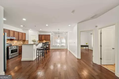 Entry Way - 11334 Gates Ter, Duluth, GA 30097 photo 3 of 7