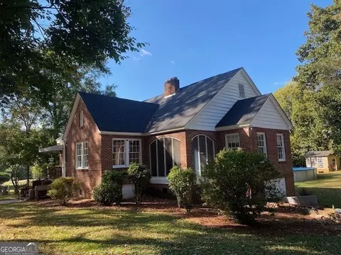 Exterior - 311 E 4th St, West Point, GA 31833 photo 3 of 8