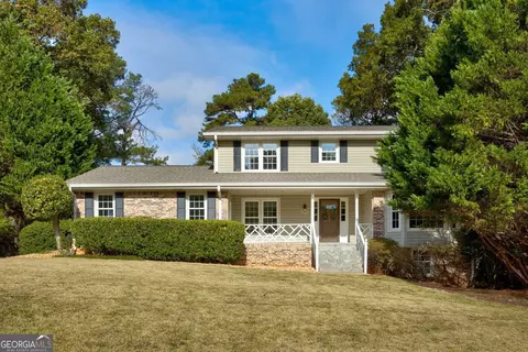 2620 Darlington Ct, Conyers, GA 30013